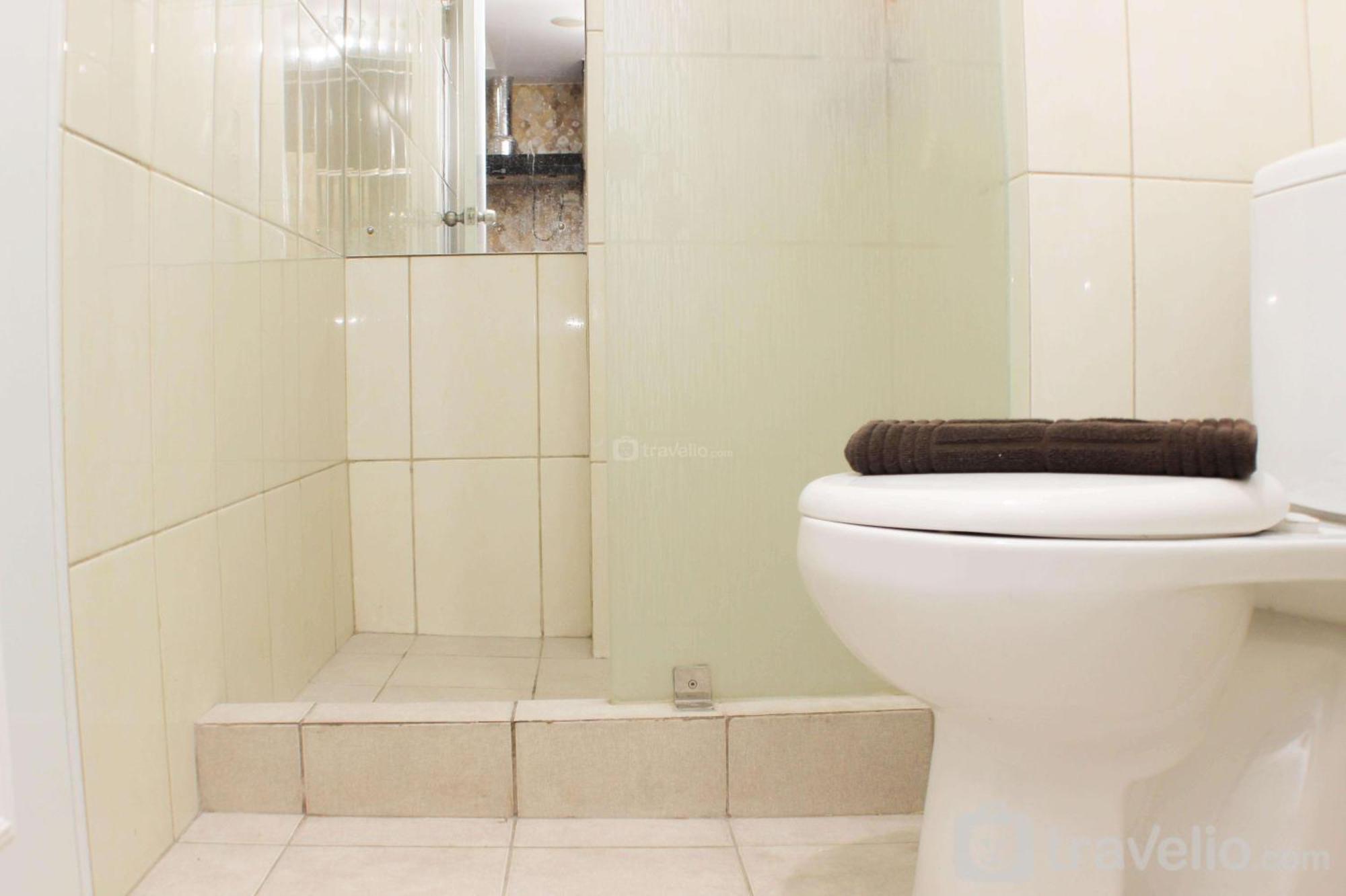 Apartemen Comfy And Warm 2br At Springlake Summarecon By Travelio Bekasi
