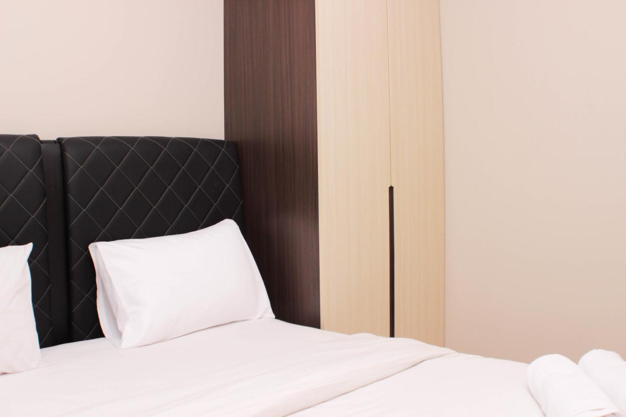 Comfy And Warm 2br At Springlake Summarecon By Travelio
